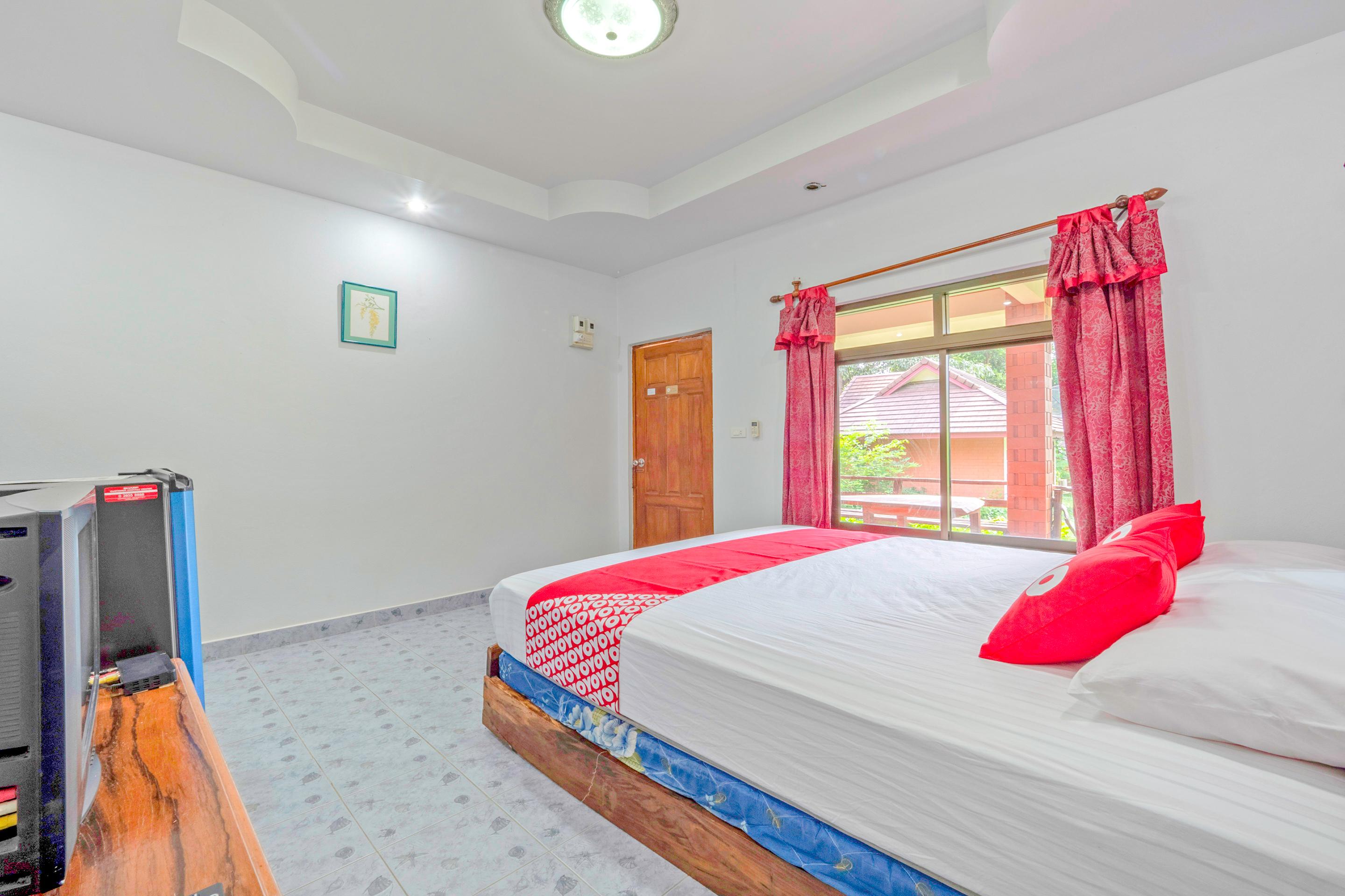 Oyo 1149 Best Resort Tha Mai Exterior photo