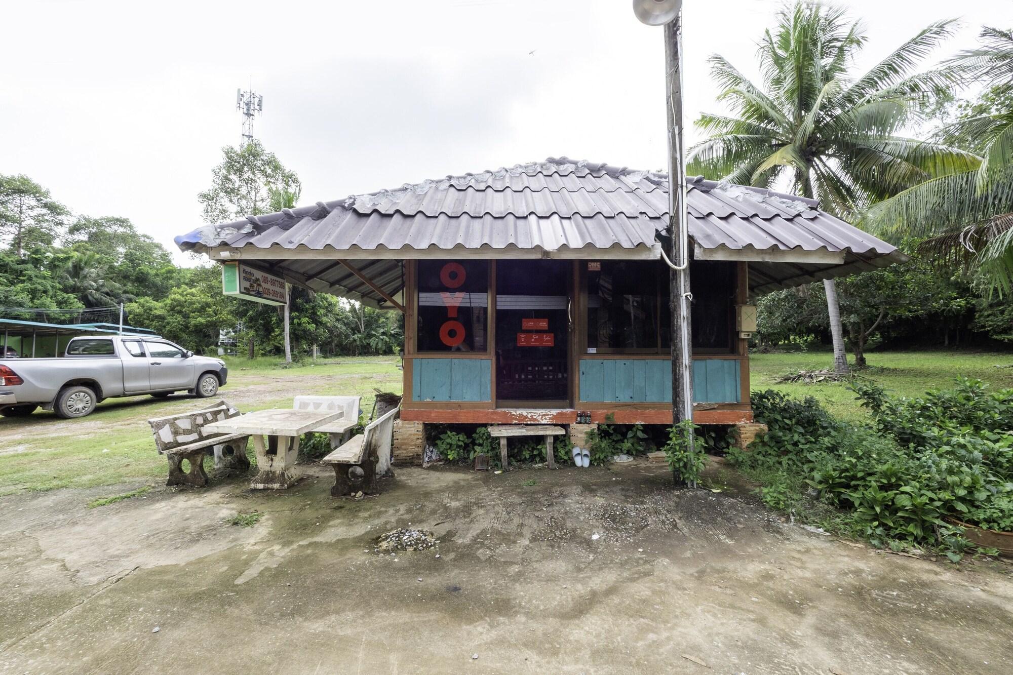 Oyo 1149 Best Resort Tha Mai Exterior photo